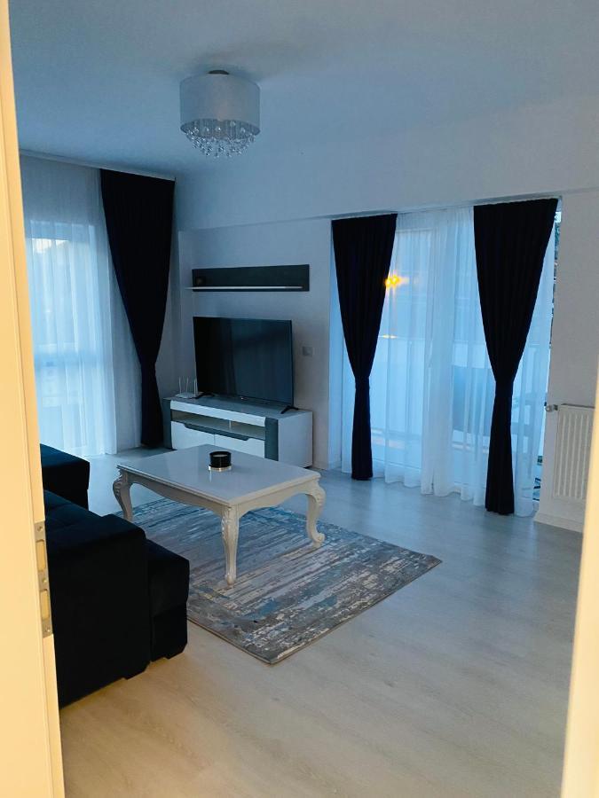 شقة Luxury King Câmpulung Moldovenesc المظهر الخارجي الصورة